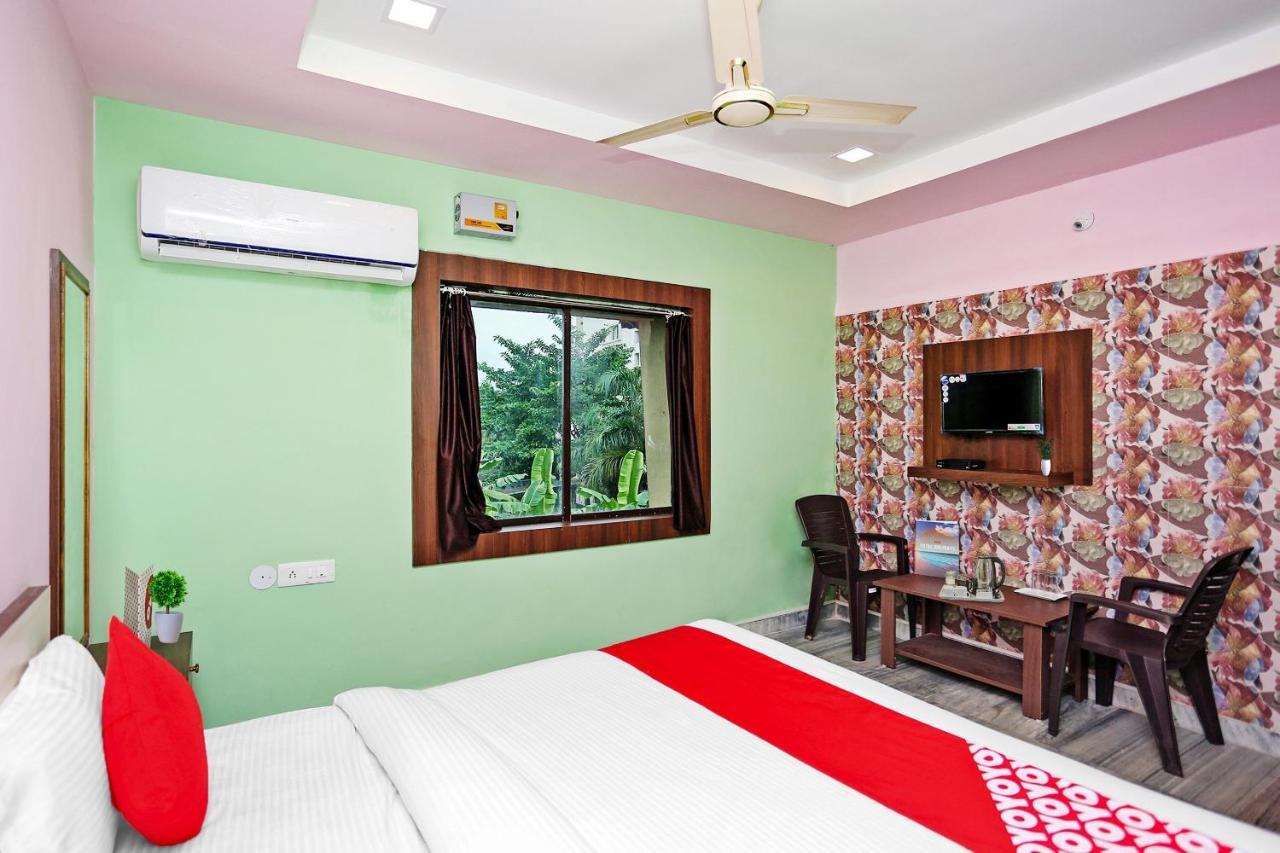 Super Collection O Aryan Hotel Khandagiri Exterior photo